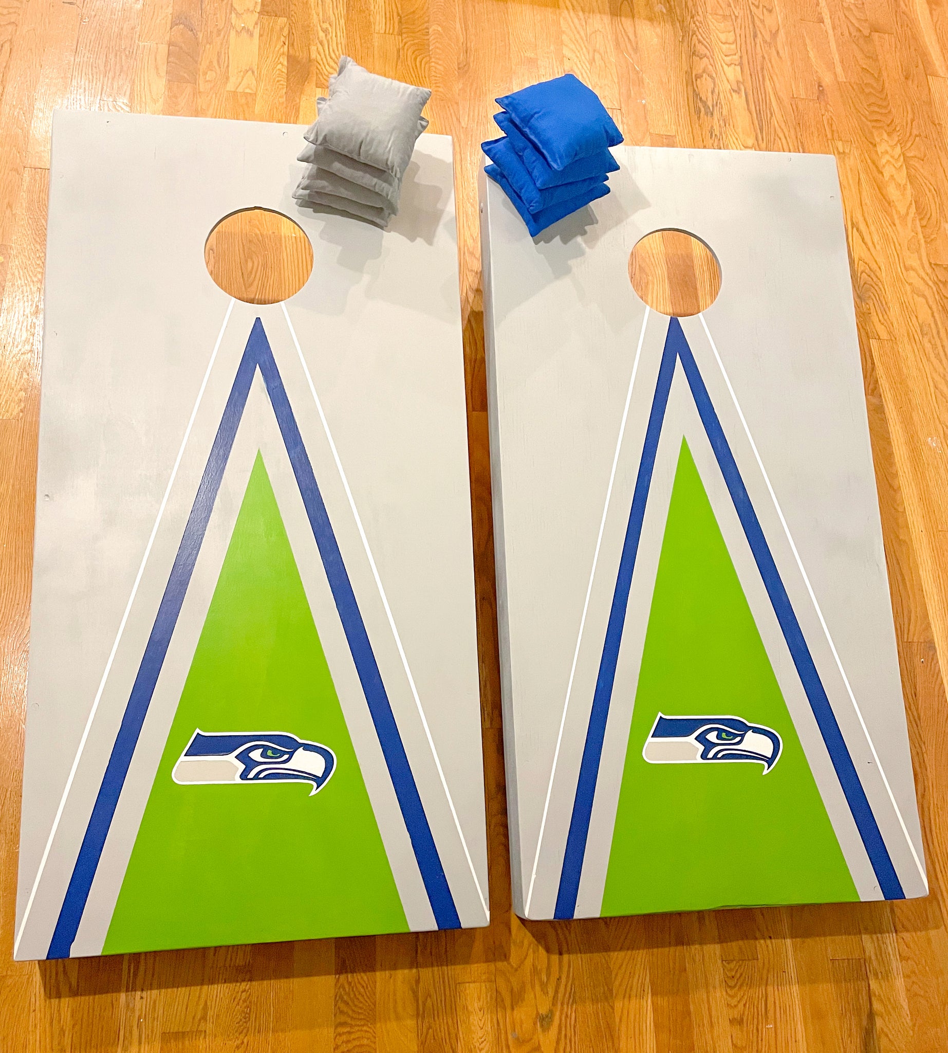 Seattle Seahawks Set.  Cornhole designs, Cornhole boards designs, Corn hole  diy